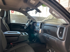 Used 2020  Chevrolet Silverado 1500 4WD Crew Cab RST at Camacho Mitsubishi near Palmdale&comma; CA