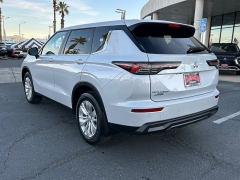 New 2026  Mitsubishi Outlander SE FWD at Camacho Mitsubishi near Palmdale&comma; CA