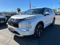 New 2025 Mitsubishi Outlander Plug-In Hybrid SE S-AWC at Camacho Mitsubishi near Palmdale, CA