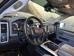 Used 2017  Ram 1500 4WD Crew Cab SLT at Camacho Mitsubishi near Palmdale&comma; CA