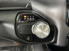 Used 2024  Ram 1500 2WD Laramie Crew Cab 5'7" Box at Camacho Mitsubishi near Palmdale&comma; CA