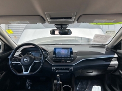 Used 2024  Nissan Altima 2&period;5 SR Sedan at Camacho Mitsubishi near Palmdale&comma; CA