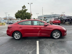 Used 2020  Hyundai Elantra 4d Sedan SEL at Camacho Mitsubishi near Palmdale&comma; CA
