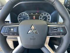 New 2026  Mitsubishi Outlander SE FWD at Camacho Mitsubishi near Palmdale&comma; CA