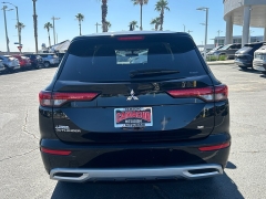 Used 2024  Mitsubishi Outlander SE Black Edition S-AWC at Camacho Mitsubishi near Palmdale&comma; CA