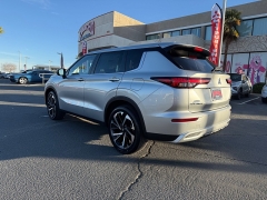 New 2025 Mitsubishi Outlander Plug-In Hybrid SE S-AWC at Camacho Mitsubishi near Palmdale, CA