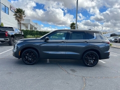 New 2026  Mitsubishi Outlander SE FWD at Camacho Mitsubishi near Palmdale&comma; CA