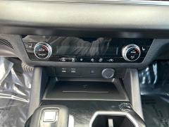 Used 2025  Mitsubishi Outlander SE FWD at Camacho Mitsubishi near Palmdale&comma; CA