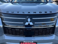 New 2026  Mitsubishi Outlander SE FWD at Camacho Mitsubishi near Palmdale&comma; CA