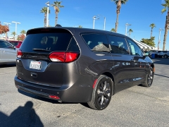 Used 2019  Chrysler Pacifica 4d Wagon Touring Plus at Camacho Mitsubishi near Palmdale, CA