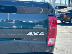 Used 2017  Ram 1500 4WD Crew Cab SLT at Camacho Mitsubishi near Palmdale&comma; CA