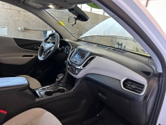 Used 2024  Chevrolet Equinox AWD 4dr LT w&sol;1LT at Camacho Mitsubishi near Palmdale&comma; CA