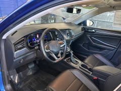 Used 2024  Volkswagen Jetta SE Auto at Camacho Mitsubishi near Palmdale&comma; CA