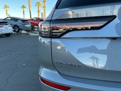 New 2026  Mitsubishi Outlander SE FWD at Camacho Mitsubishi near Palmdale&comma; CA