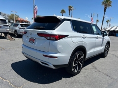 Used 2024  Mitsubishi Outlander SE FWD at Camacho Mitsubishi near Palmdale&comma; CA