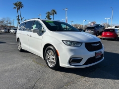 Used 2022  Chrysler Pacifica Touring L FWD at Camacho Mitsubishi near Palmdale&comma; CA