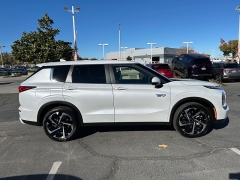 New 2025  Mitsubishi Outlander Plug-In Hybrid SE S-AWC at Camacho Mitsubishi near Palmdale, CA
