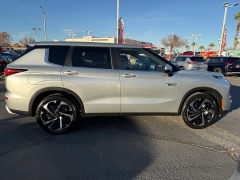 New 2025 Mitsubishi Outlander Plug-In Hybrid SE S-AWC at Camacho Mitsubishi near Palmdale, CA