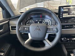 New 2026  Mitsubishi Outlander SE FWD at Camacho Mitsubishi near Palmdale&comma; CA
