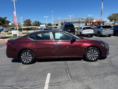 Used 2025  Nissan Altima SV FWD at Camacho Mitsubishi near Palmdale&comma; CA