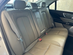 Used 2018  Lincoln Continental 4d Sedan AWD Reserve at Camacho Mitsubishi near Palmdale&comma; CA