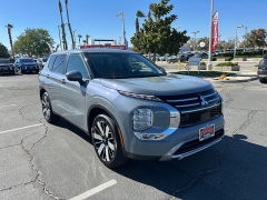 New 2026  Mitsubishi Outlander SE FWD at Camacho Mitsubishi near Palmdale&comma; CA