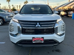 New 2026  Mitsubishi Outlander SE FWD at Camacho Mitsubishi near Palmdale&comma; CA
