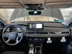 New 2025  Mitsubishi Outlander SE FWD at Camacho Mitsubishi near Palmdale, CA