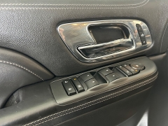 Used 2013  Cadillac Escalade ESV 4d SUV RWD Platinum at Camacho Mitsubishi near Palmdale&comma; CA