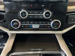 Used 2024  Ford Expedition Limited 4x2 at Camacho Mitsubishi near Palmdale&comma; CA