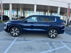 New 2026  Mitsubishi Outlander SE FWD w&sol;Tech Pkg at Camacho Mitsubishi near Palmdale&comma; CA