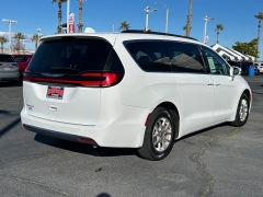 Used 2022  Chrysler Pacifica Touring L FWD at Camacho Mitsubishi near Palmdale&comma; CA