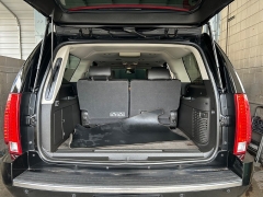 Used 2013  Cadillac Escalade ESV 4d SUV RWD Platinum at Camacho Mitsubishi near Palmdale&comma; CA