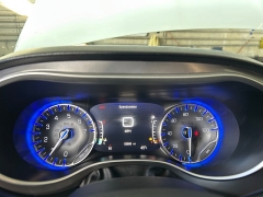 Used 2022  Chrysler Pacifica Touring L FWD at Camacho Mitsubishi near Palmdale&comma; CA