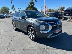  2026 Mitsubishi Outlander SE FWD at Camacho Mitsubishi near Palmdale&comma; CA