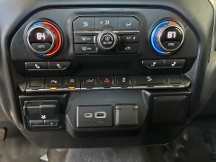 Used 2020  Chevrolet Silverado 1500 4WD Crew Cab RST at Camacho Mitsubishi near Palmdale&comma; CA