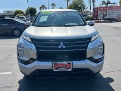 Used 2024  Mitsubishi Outlander SE S-AWC at Camacho Mitsubishi near Palmdale&comma; CA