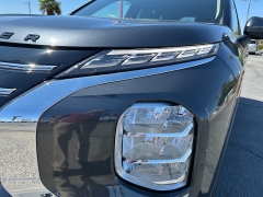 New 2025  Mitsubishi Outlander SE FWD at Camacho Mitsubishi near Palmdale, CA