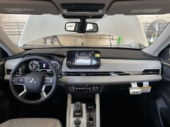 New 2025 Mitsubishi Outlander Plug-In Hybrid SEL S-AWC at Camacho Mitsubishi near Palmdale, CA