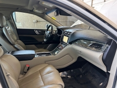Used 2018  Lincoln Continental 4d Sedan AWD Reserve at Camacho Mitsubishi near Palmdale&comma; CA