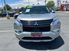 Used 2024  Mitsubishi Outlander SE S-AWC at Camacho Mitsubishi near Palmdale&comma; CA