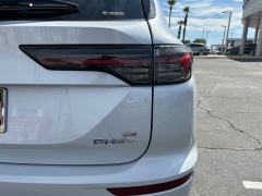 New 2026  Mitsubishi Outlander Plug-In Hybrid SE S-AWC at Camacho Mitsubishi near Palmdale&comma; CA