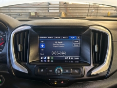 Used 2024  GMC Terrain FWD 4dr SLE at Camacho Mitsubishi near Palmdale&comma; CA