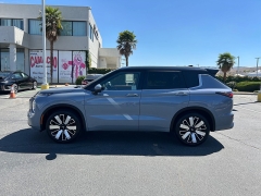 Used 2025  Mitsubishi Outlander SEL FWD at Camacho Mitsubishi near Palmdale&comma; CA