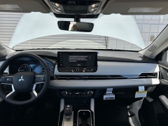 New 2026  Mitsubishi Outlander FWD at Camacho Mitsubishi near Palmdale&comma; CA