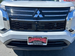 New 2025  Mitsubishi Outlander ES FWD at Camacho Mitsubishi near Palmdale, CA