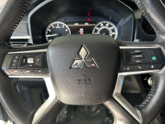 Used 2025  Mitsubishi Outlander SE FWD at Camacho Mitsubishi near Palmdale&comma; CA