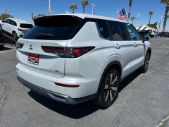 New 2026  Mitsubishi Outlander SE FWD at Camacho Mitsubishi near Palmdale&comma; CA