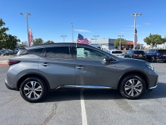 Used 2023  Nissan Murano FWD SV at Camacho Mitsubishi near Palmdale&comma; CA