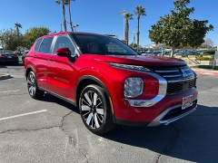  2025 Mitsubishi Outlander SE FWD at Camacho Mitsubishi near Palmdale&comma; CA